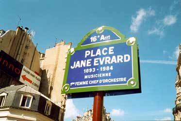 En savoir plus sur Jane Evrard